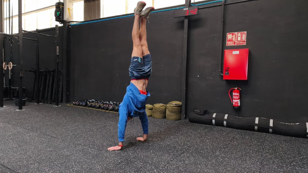 Clase de calistenia en Dark Training Club, Rivas-Vaciamadrid